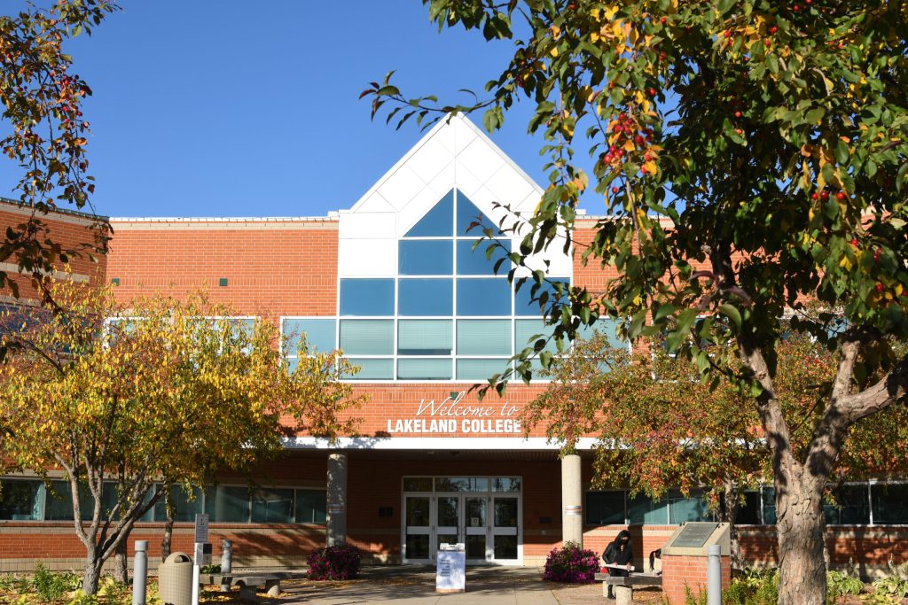 Lakeland College Library – Lloydminster Campus